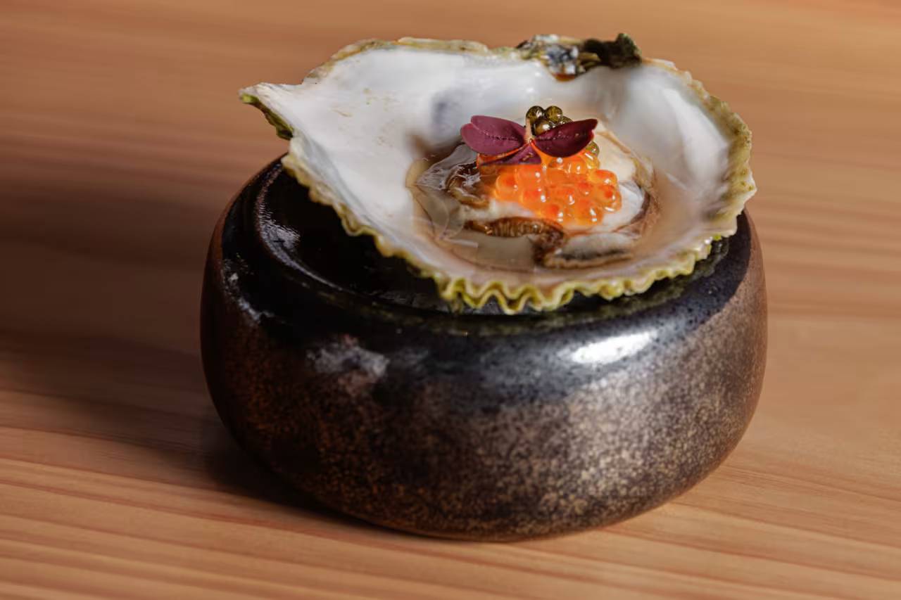 Omakase by Sergey Pak